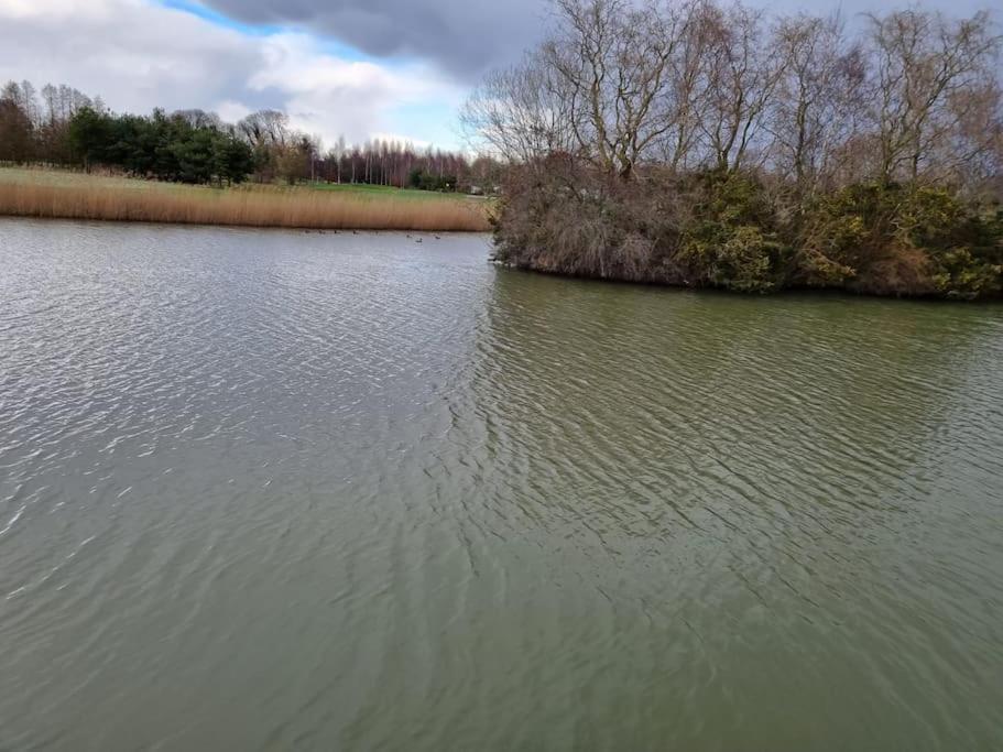Lakeside View Wisbech Extérieur photo